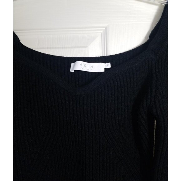 ASTR The Label Esma Puff Sleeve Sweater Black Small Ribbed - Picture 5 of 6